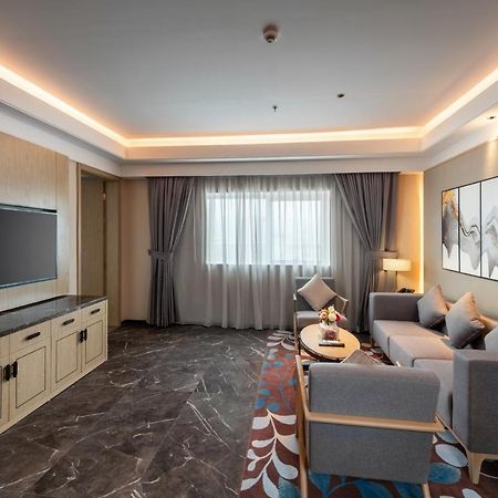 Aber Bani Amr Hotel Al Namas Ngoại thất bức ảnh