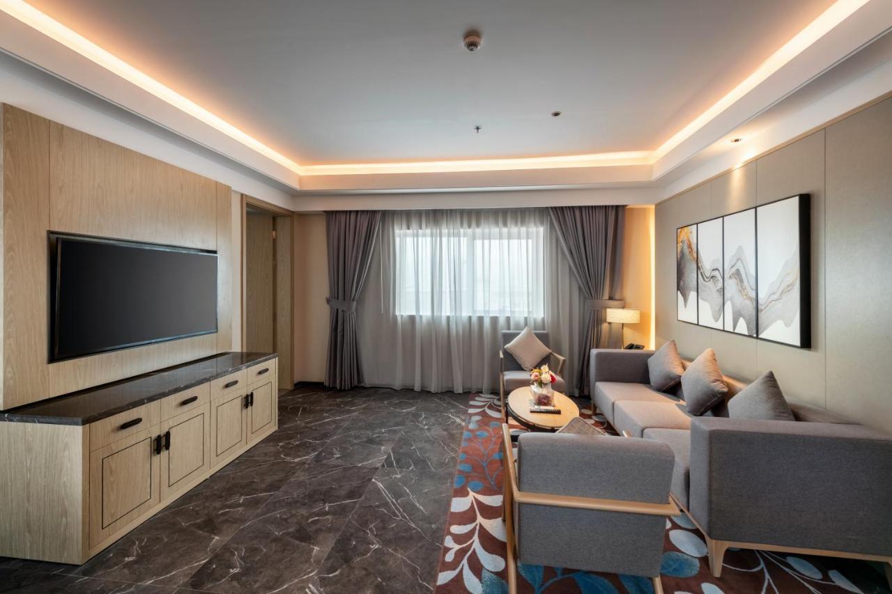 Aber Bani Amr Hotel Al Namas Ngoại thất bức ảnh