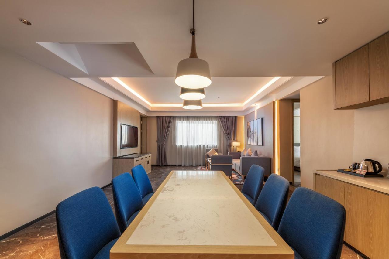 Aber Bani Amr Hotel Al Namas Ngoại thất bức ảnh
